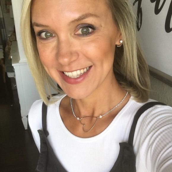 marianne_thomp